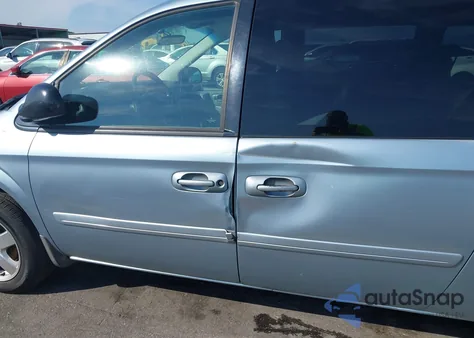 2005 Dodge Grand Caravan Sxt z USA, uszkodzony, nr VIN 2D8GP44L25R565788